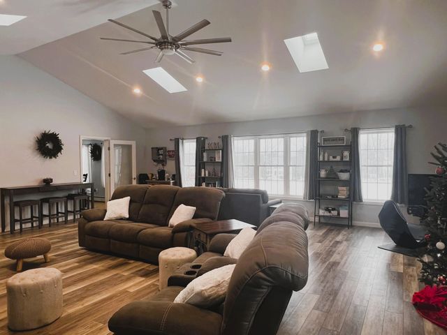 126 Governors Road, Rochester, NH 03867