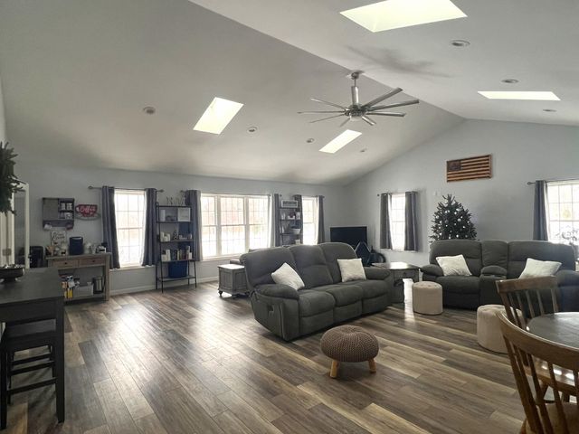 126 Governors Road, Rochester, NH 03867