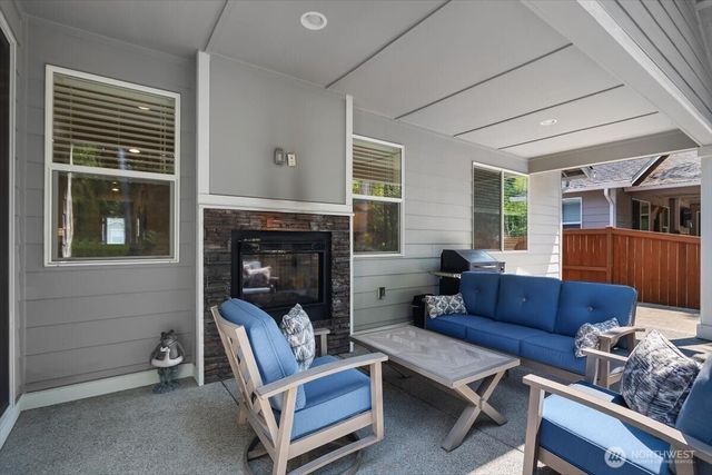 5639 Waldron Drive NE, Lacey, WA 98516