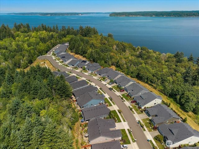 5639 Waldron Drive NE, Lacey, WA 98516