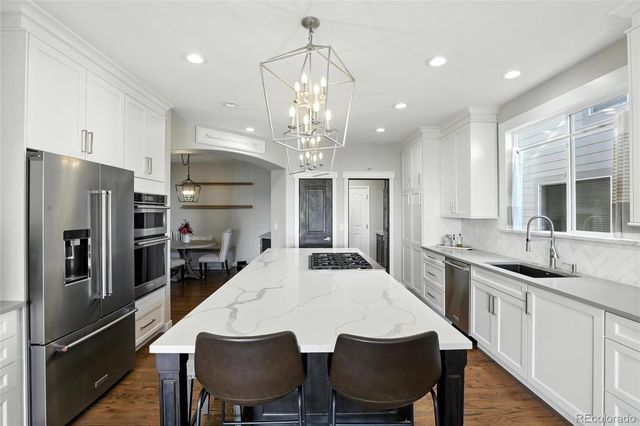 10601 Chadsworth Lane, Highlands Ranch, CO 80126