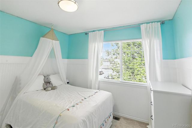 10601 Chadsworth Lane, Highlands Ranch, CO 80126