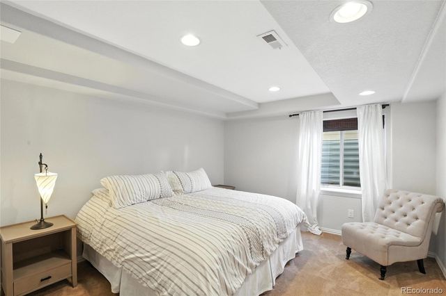 10601 Chadsworth Lane, Highlands Ranch, CO 80126