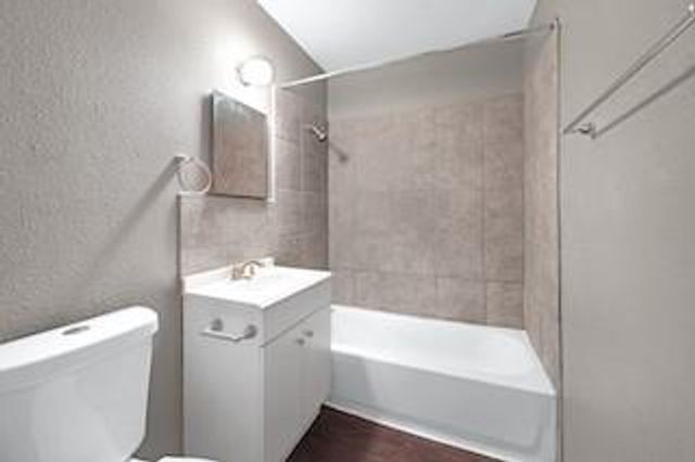 3031 Sumpter 9, Houston, TX 77026