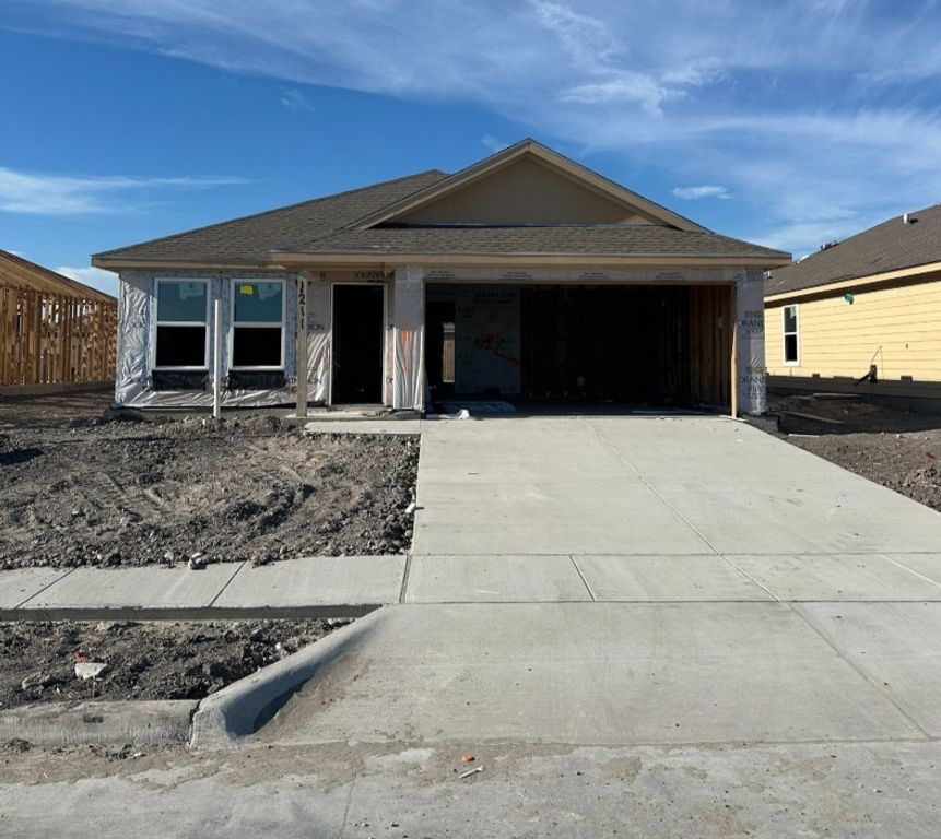 1211 Athena Dr, Portland, TX 78374 — exterior