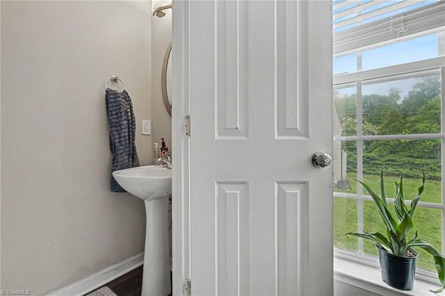3813 Tarrant Trace Circle, High Point, NC 27265