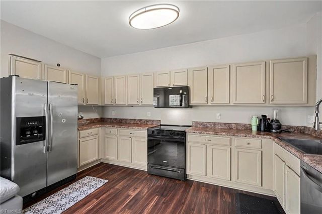 3813 Tarrant Trace Circle, High Point, NC 27265