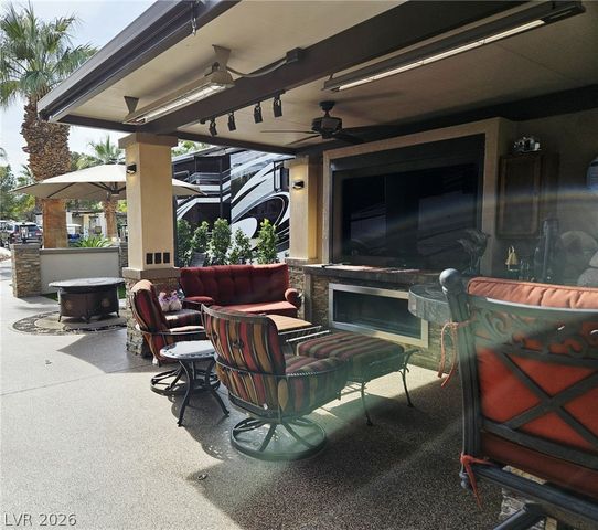 8175 Arville Street 287, Las Vegas, NV 89139