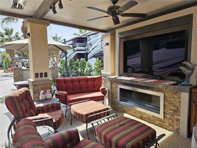 8175 Arville Street 287, Las Vegas, NV 89139