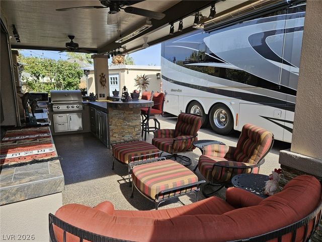 8175 Arville Street 287, Las Vegas, NV 89139