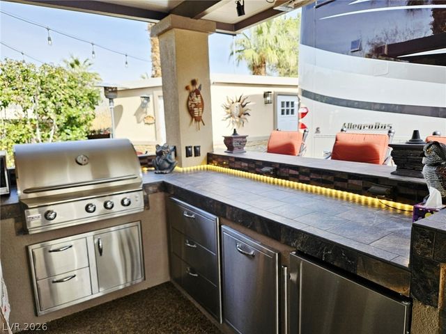 8175 Arville Street 287, Las Vegas, NV 89139