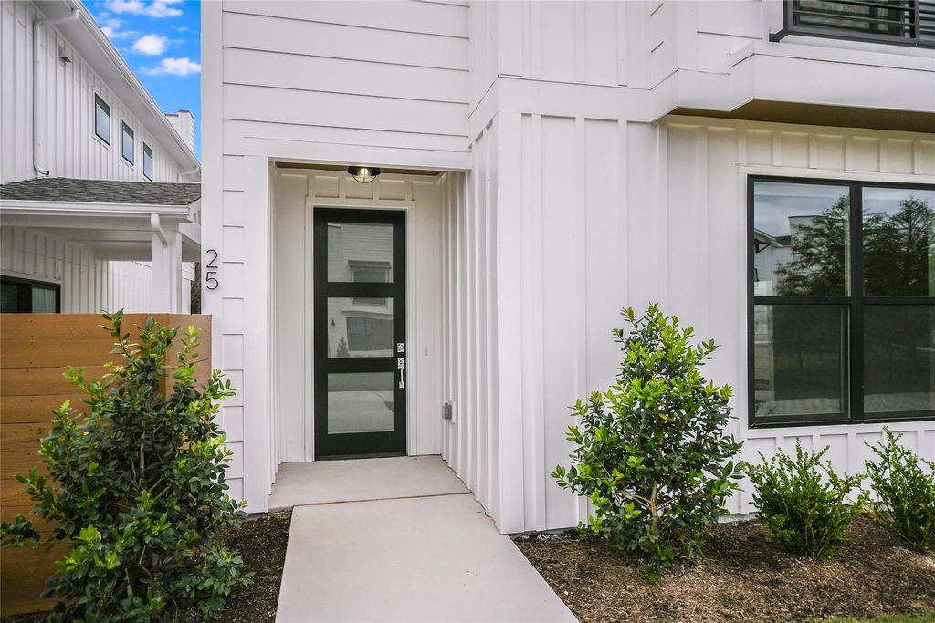 7601 Cooper LN 25, Austin, TX 78745