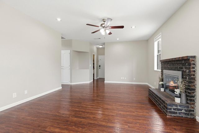 504 Van Dyken Way, Ripon, CA 95366