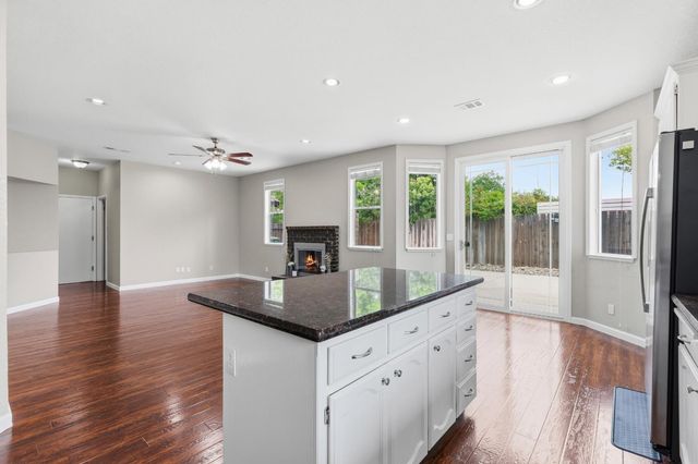 504 Van Dyken Way, Ripon, CA 95366