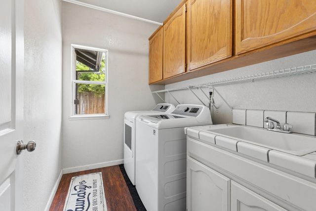 504 Van Dyken Way, Ripon, CA 95366