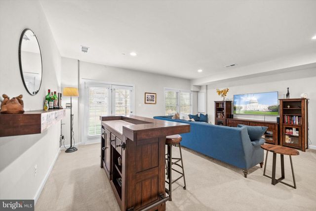 19237 ABBEY MANOR DR, Brookeville, MD 20833