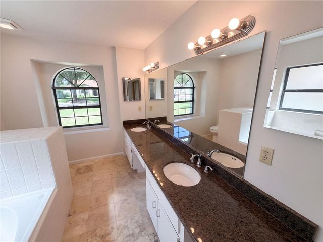 3339 PAISLEY CIRCLE, Orlando, FL 32817