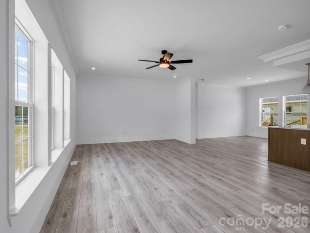 129 Prosperity Way, Forest City, NC 28043