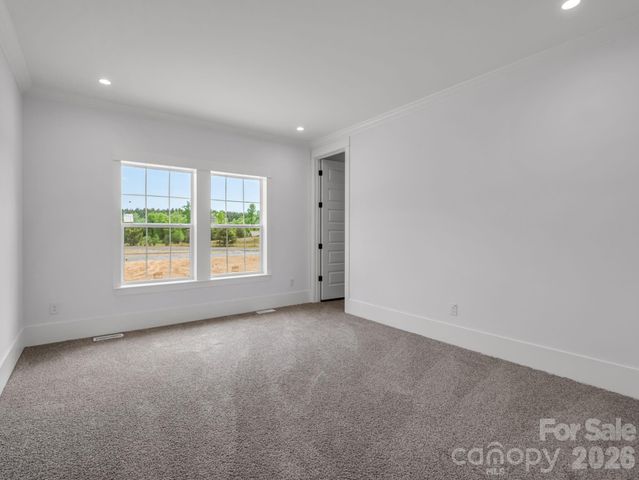 129 Prosperity Way, Forest City, NC 28043