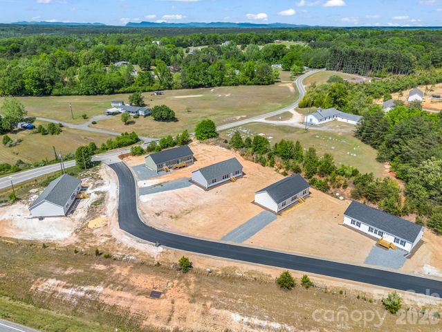 129 Prosperity Way, Forest City, NC 28043