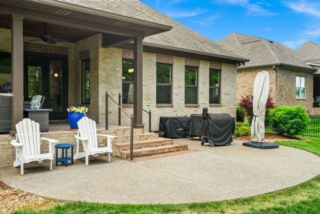1606 Boardwalk Pl, Gallatin, TN 37066