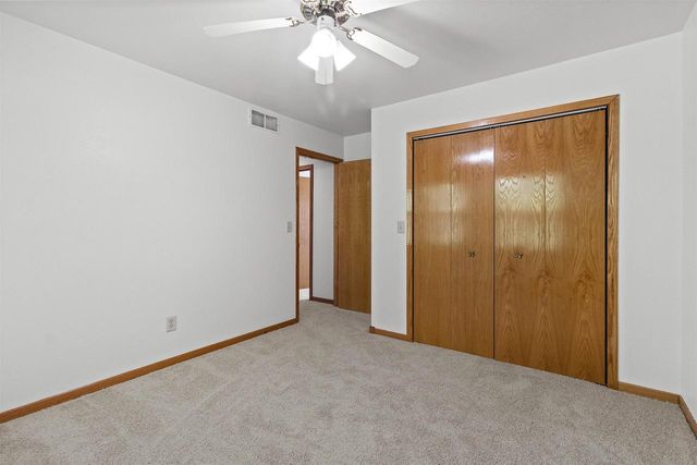 725 HARRISON AVENUE, Omro, WI 54963