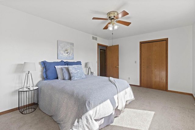 725 HARRISON AVENUE, Omro, WI 54963