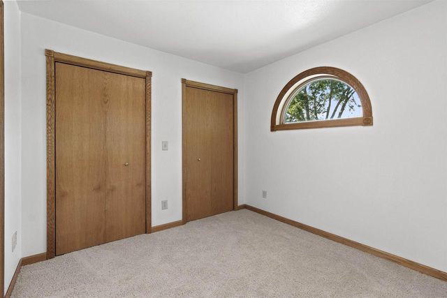 725 HARRISON AVENUE, Omro, WI 54963