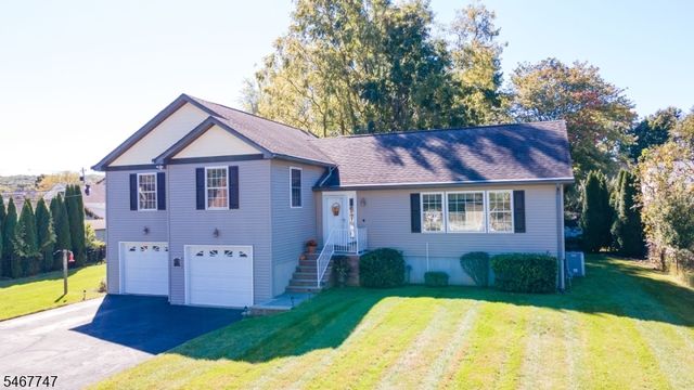 33 Budd St, Roxbury Twp., NJ 07847