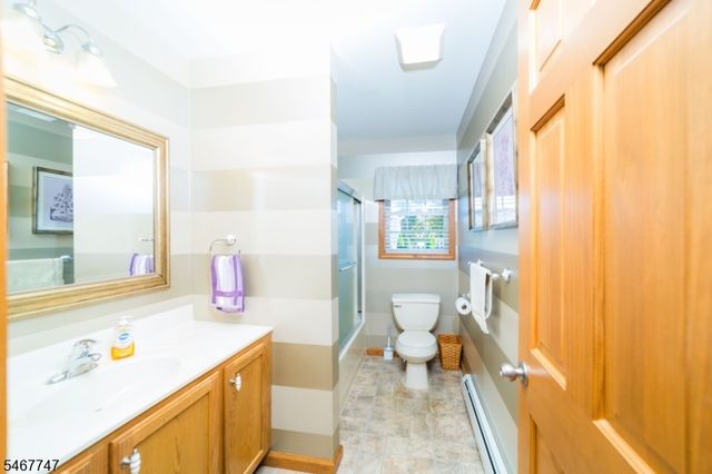 33 Budd St, Roxbury Twp., NJ 07847