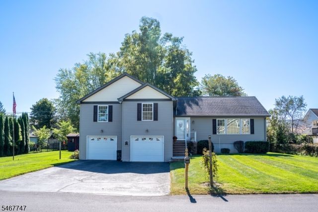 33 Budd St, Roxbury Twp., NJ 07847