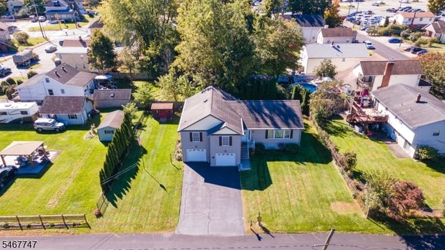 33 Budd St, Roxbury Twp., NJ 07847