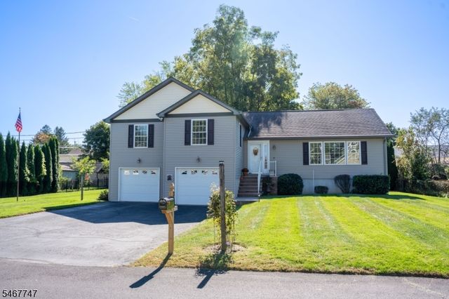 33 Budd St, Roxbury Twp., NJ 07847