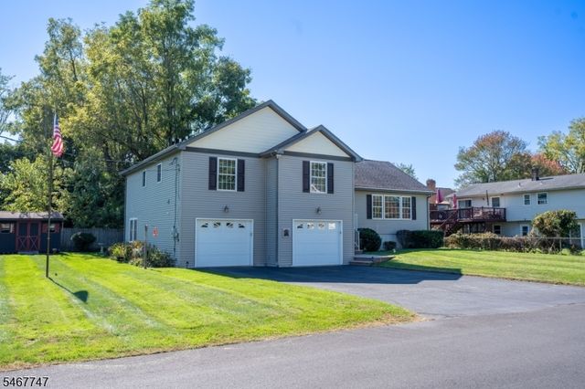33 Budd St, Roxbury Twp., NJ 07847