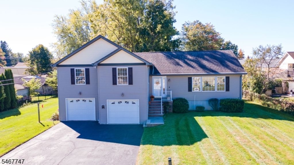 33 Budd St, Roxbury Twp., NJ 07847 — photo 2