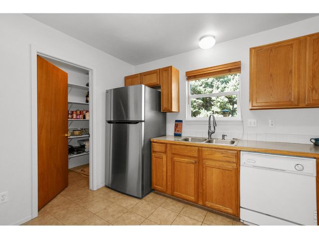 824 Chetwood Ct, Fort Collins, CO 80526