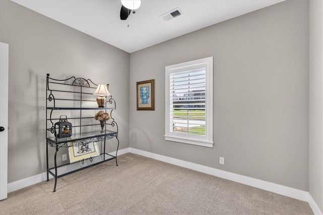 1405 Kensington Lane, Raymore, MO 64083