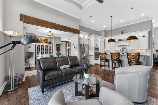 1405 Kensington Lane, Raymore, MO 64083