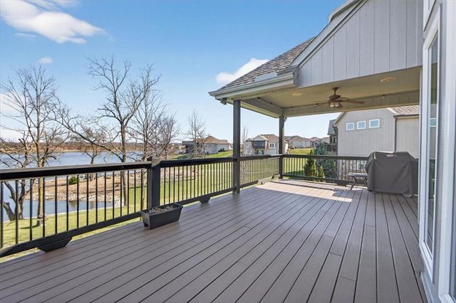 1405 Kensington Lane, Raymore, MO 64083