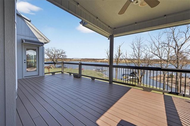 1405 Kensington Lane, Raymore, MO 64083