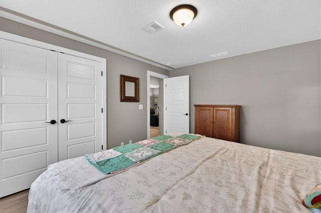 1405 Kensington Lane, Raymore, MO 64083