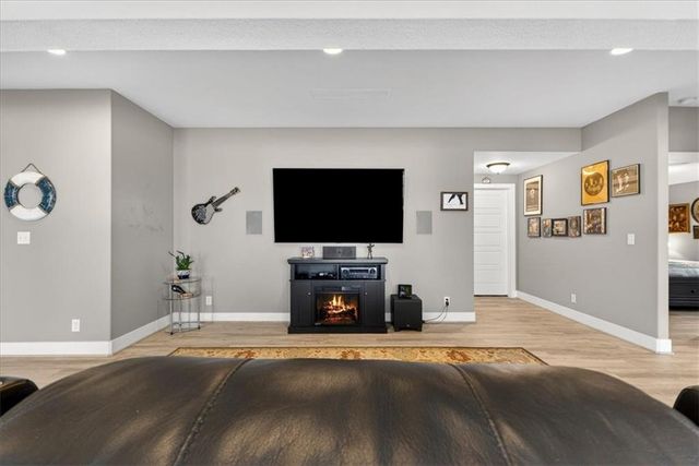 1405 Kensington Lane, Raymore, MO 64083