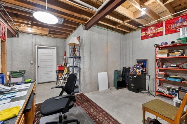 1405 Kensington Lane, Raymore, MO 64083