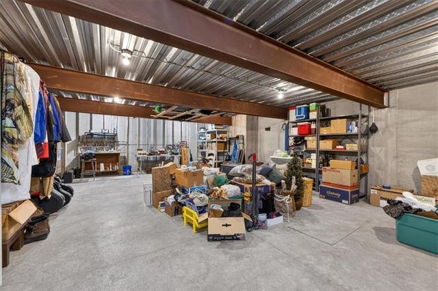 1405 Kensington Lane, Raymore, MO 64083