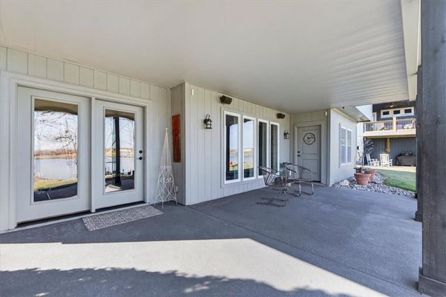 1405 Kensington Lane, Raymore, MO 64083