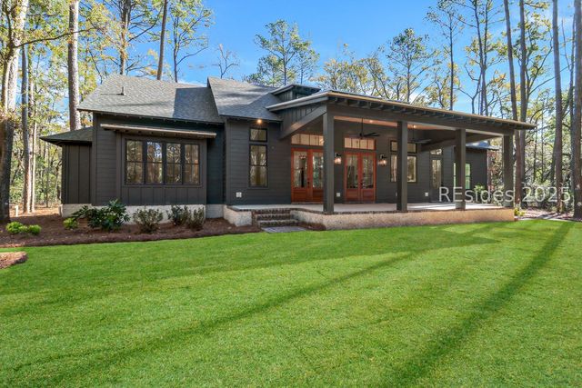 126 Bull Point Dr, Seabrook, SC 29940