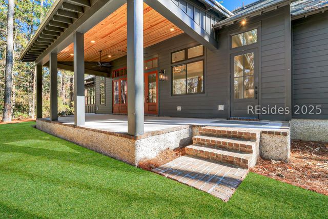 126 Bull Point Dr, Seabrook, SC 29940