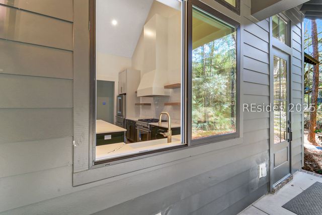 126 Bull Point Dr, Seabrook, SC 29940