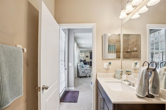 210 DAKOTA HILL DRIVE, Seffner, FL 33584