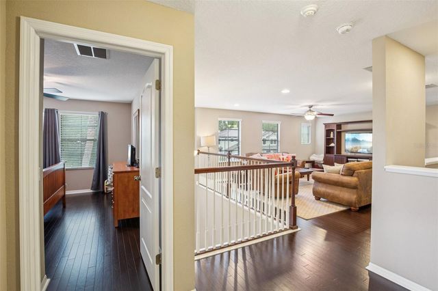 210 DAKOTA HILL DRIVE, Seffner, FL 33584